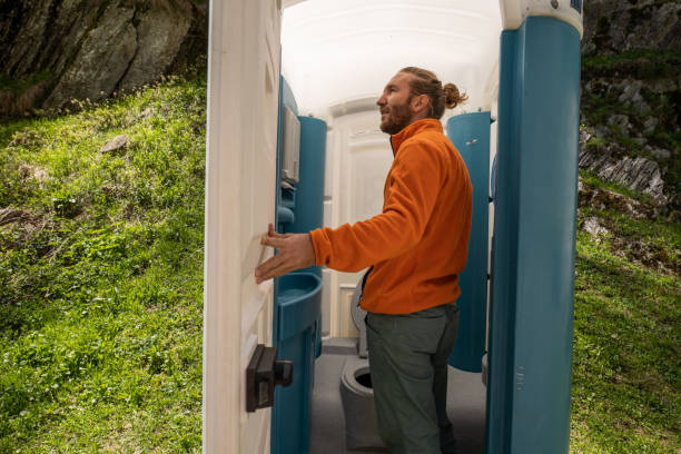 Affordable portable toilet rental in New California, OH